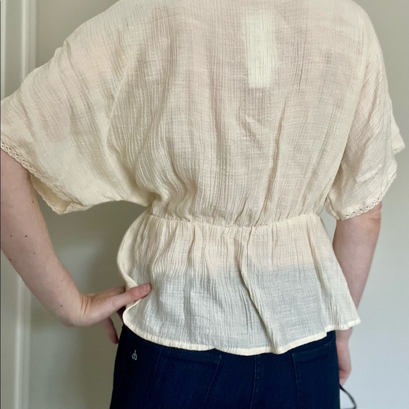All in Favor Peplum Top/Blouse Size XS NWT Never worn - Picture 3 of 7